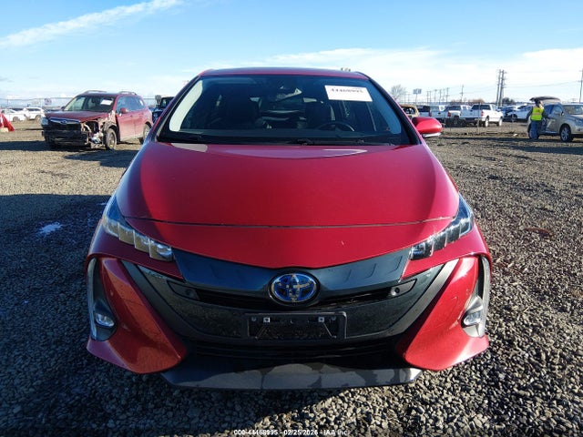 Toyota Prius Prime Advanced 2017 JTDKARFP8H3063484 Image 13