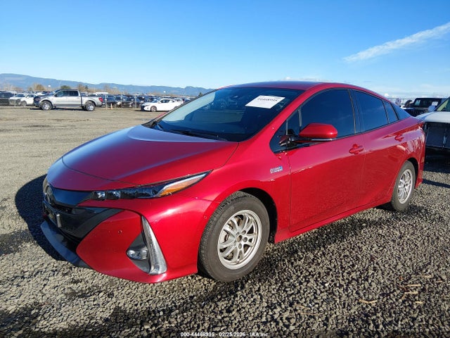 Toyota Prius Prime Advanced 2017 JTDKARFP8H3063484 Image 2
