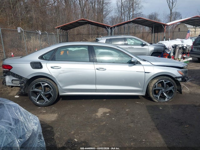 44469003 :رقم المزاد ، 1VWMA7A34LC023572 vin ، 2020 Volkswagen Passat 2.0t R-line مزاد بيع
