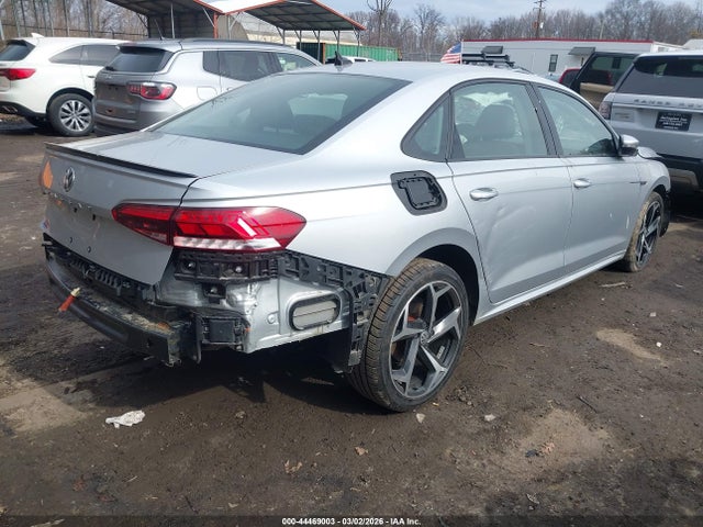 44469003 :رقم المزاد ، 1VWMA7A34LC023572 vin ، 2020 Volkswagen Passat 2.0t R-line مزاد بيع