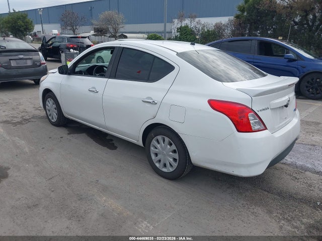 3N1CN7AP1FL803644 Nissan Versa 1.6 Sv