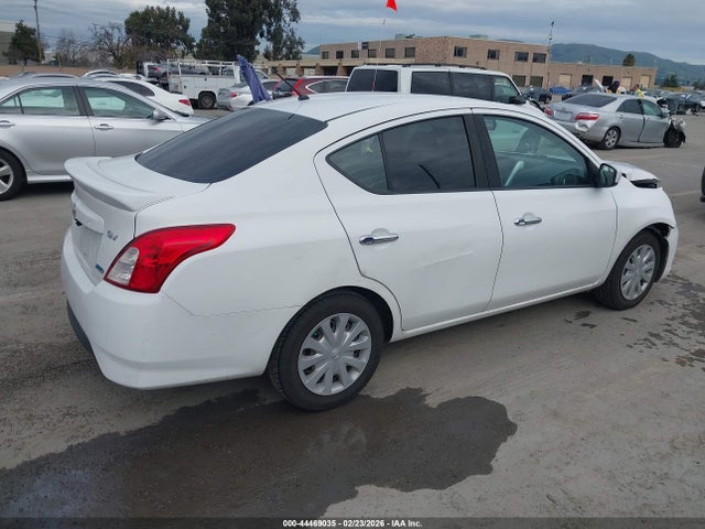 3N1CN7AP1FL803644 Nissan Versa 1.6 Sv