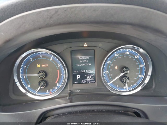 Toyota COROLLA LE 2018 5YFBURHE3JP831470 Image 7