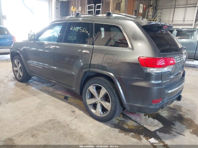 2015 JEEP GRAND CHEROKEE 1C4RJFCG6FC697777 Photo 2