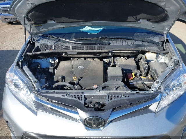 2019 TOYOTA SIENNA 5TDYZ3DC2KS011290 Photo 9