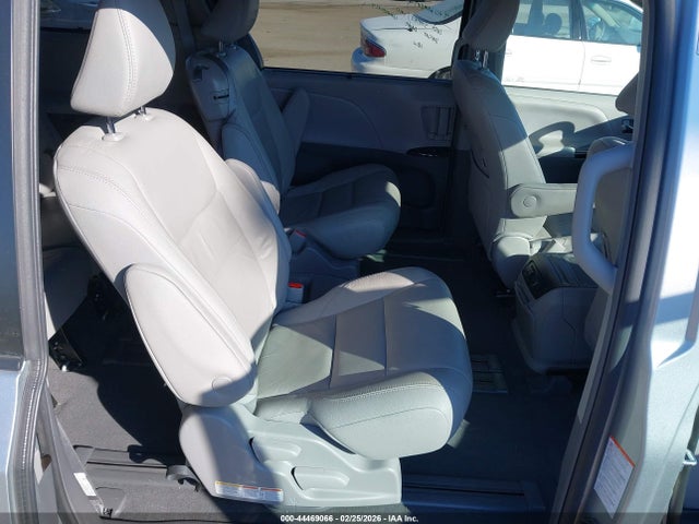 2019 TOYOTA SIENNA 5TDYZ3DC2KS011290 Photo 7