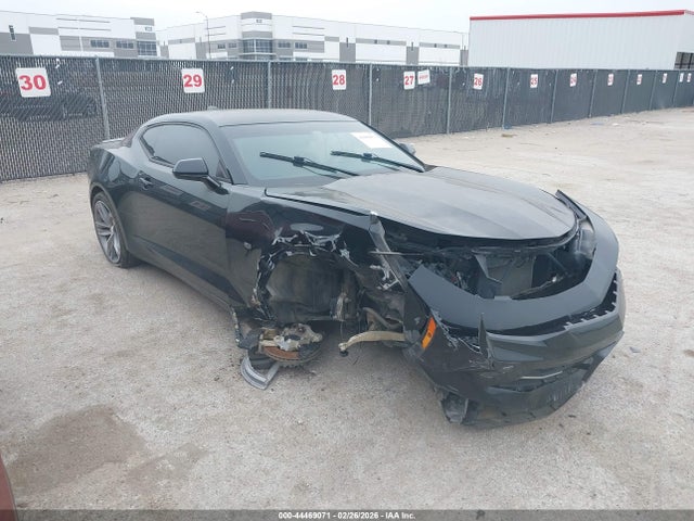 2017 CHEVROLET CAMARO 1G1FB1RSXH0202251 Photo 0