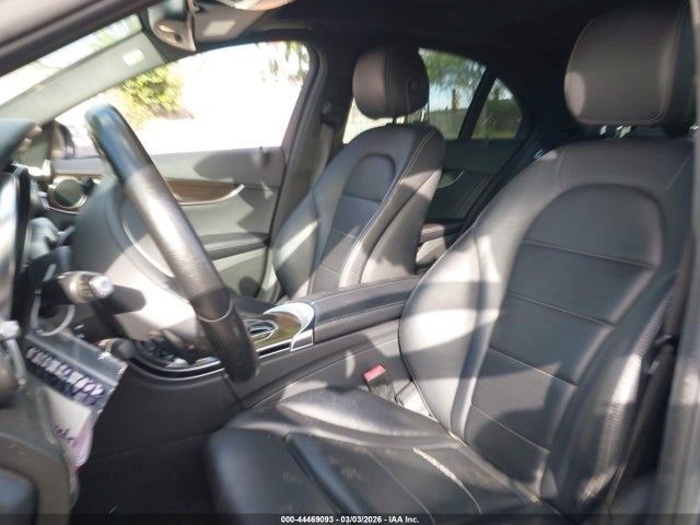 2018 Mercedes-benz C 300 მანქანა იყიდება აუქციონზე, vin: WDDWF4JB3JR404302, აუქციონის ნომერი: 44469093