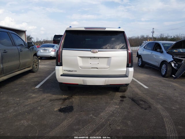 44469105 :رقم المزاد ، 1GYS4MKJ4FR518153 vin ، 2015 Cadillac Escalade Luxury مزاد بيع