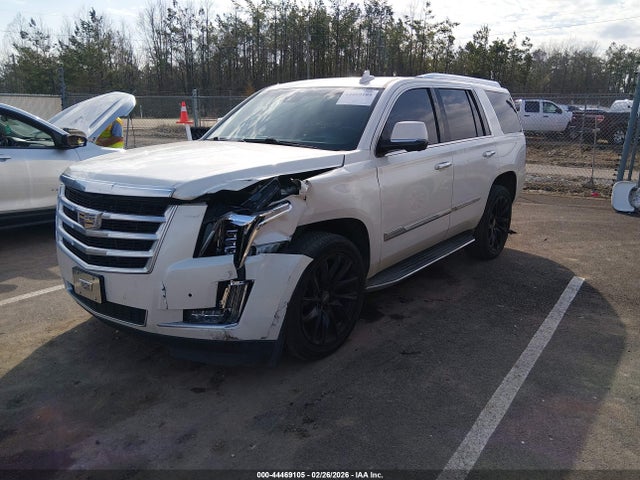 44469105 :رقم المزاد ، 1GYS4MKJ4FR518153 vin ، 2015 Cadillac Escalade Luxury مزاد بيع