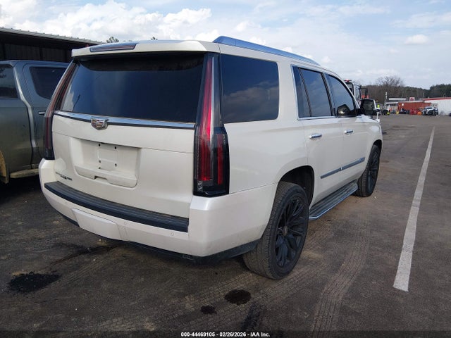 44469105 :رقم المزاد ، 1GYS4MKJ4FR518153 vin ، 2015 Cadillac Escalade Luxury مزاد بيع