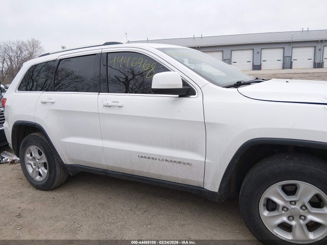 Продаж на аукціоні авто 2015 Jeep Grand Cherokee Laredo, vin: 1C4RJFAG5FC675157, номер лоту: 44469108