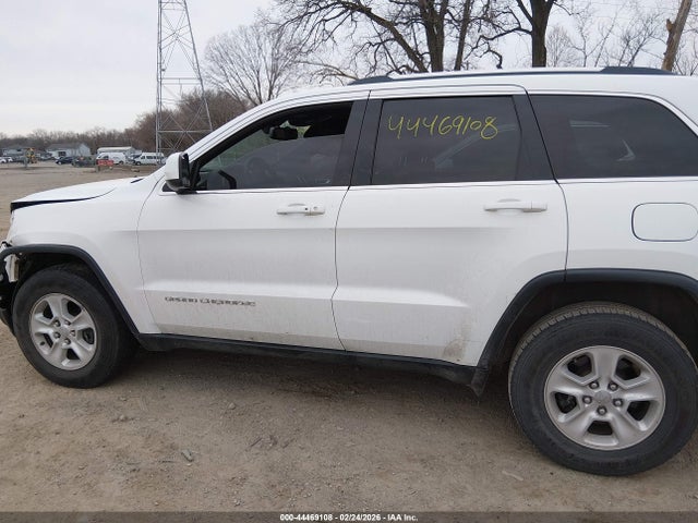 Продаж на аукціоні авто 2015 Jeep Grand Cherokee Laredo, vin: 1C4RJFAG5FC675157, номер лоту: 44469108