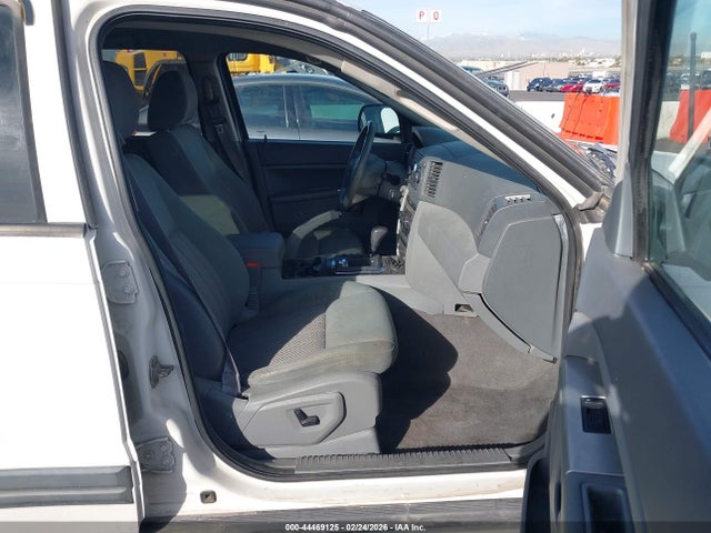 2005 JEEP GRAND CHEROKEE 1J4HR48N75C573378 Photo 4