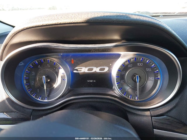 Продажа на аукционе авто 2016 Chrysler 300 Limited, vin: 2C3CCARG0GH208805, номер лота: 44469151