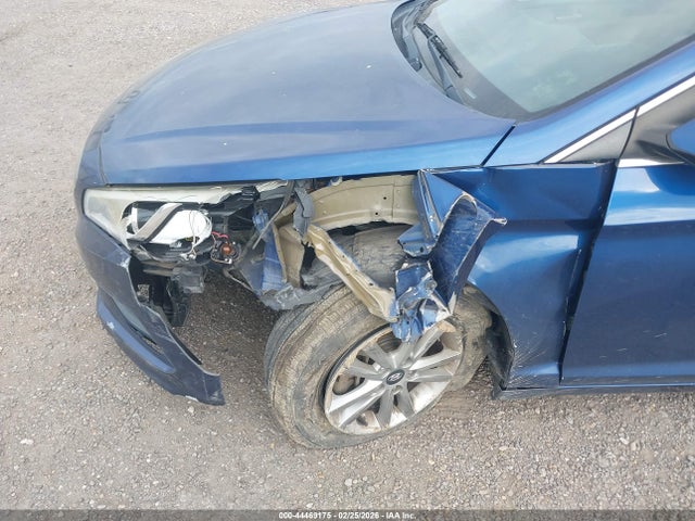 44469175 :رقم المزاد ، 5NPE24AF0HH517873 vin ، 2017 Hyundai Sonata مزاد بيع