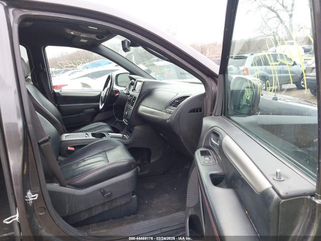 Продажа на аукционе авто 2019 Dodge Grand Caravan Gt, vin: 2C4RDGEG1KR740157, номер лота: 44469176