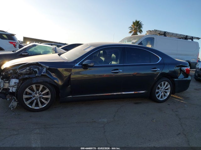 Продажа на аукционе авто 2011 Lexus Ls 460, vin: JTHBL5EFXB5103540, номер лота: 44469178