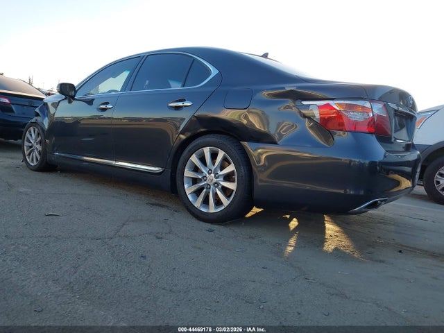 Auction sale of the 2011 Lexus Ls 460, vin: JTHBL5EFXB5103540, lot number: 44469178