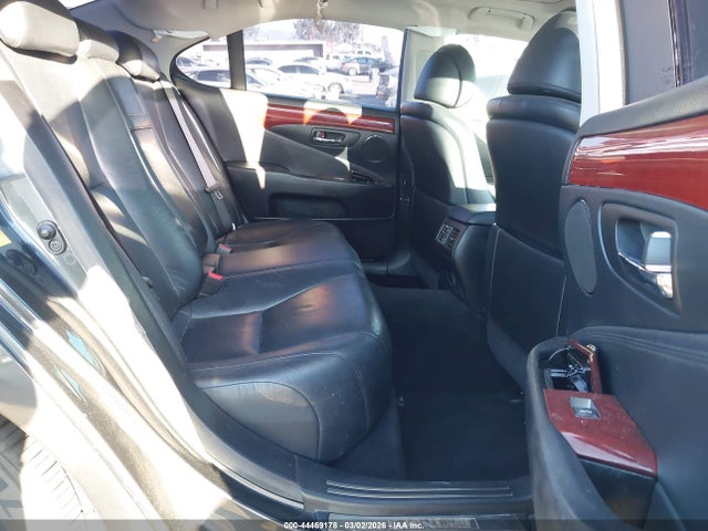 Продажа на аукционе авто 2011 Lexus Ls 460, vin: JTHBL5EFXB5103540, номер лота: 44469178