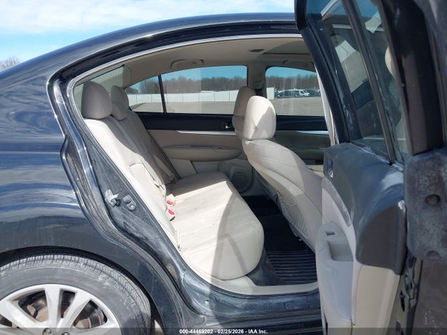 2013 Subaru Legacy 2.5i Premium მანქანა იყიდება აუქციონზე, vin: 4S3BMCH69D3018976, აუქციონის ნომერი: 44469202