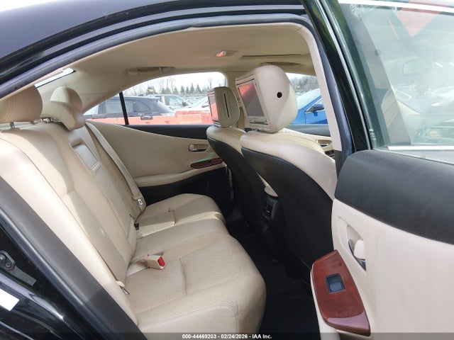 2010 Lexus Hs 250h Premium მანქანა იყიდება აუქციონზე, vin: JTHBB1BA7A2022869, აუქციონის ნომერი: 44469203