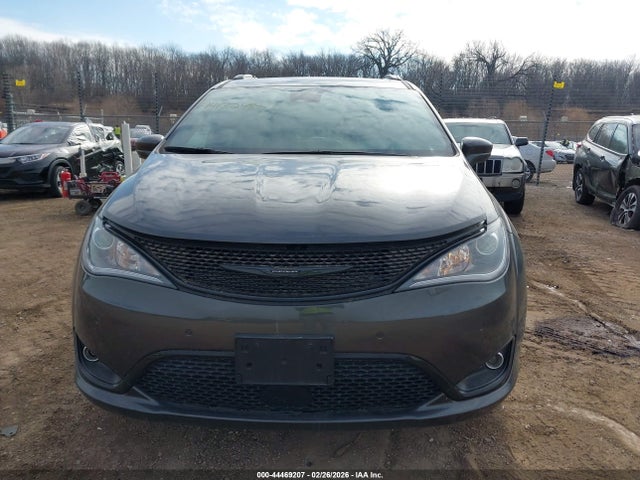 2020 Chrysler Pacifica Awd Launch Edition მანქანა იყიდება აუქციონზე, vin: 2C4RC3BG3LR290044, აუქციონის ნომერი: 44469207