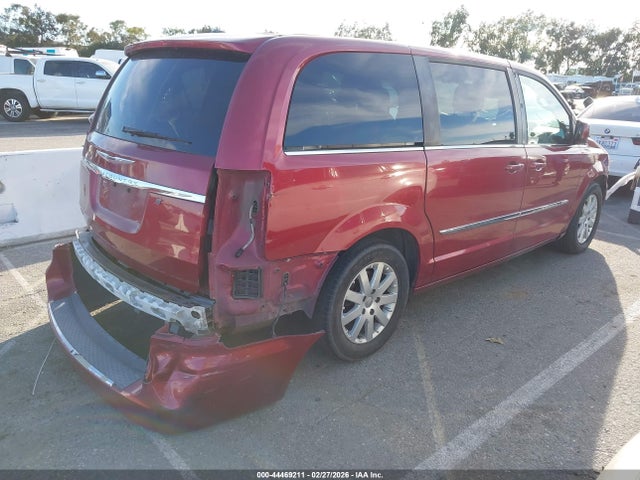 2C4RC1HG5FR710533 Chrysler Town &amp; Country S