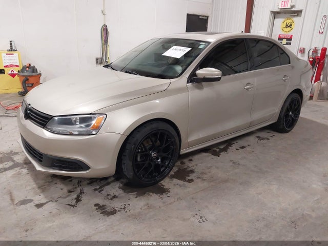 2014 VOLKSWAGEN JETTA 3VWL07AJ4EM288460 Photo 1