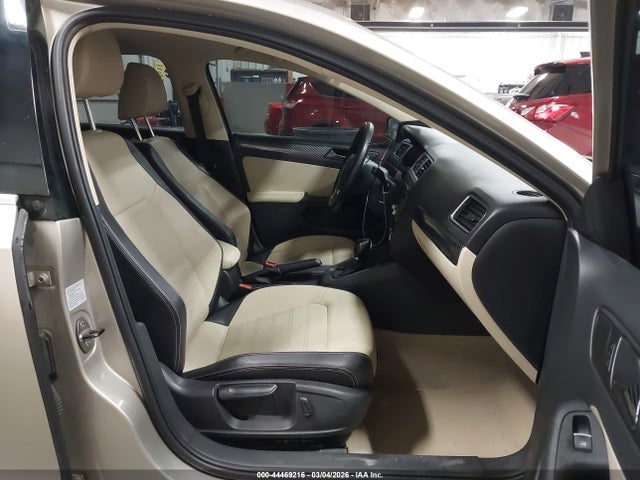 2014 VOLKSWAGEN JETTA 3VWL07AJ4EM288460 Photo 4