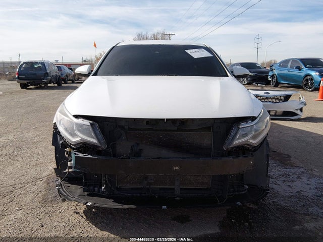 5XXGT4L39KG335035 KIA Optima Lx