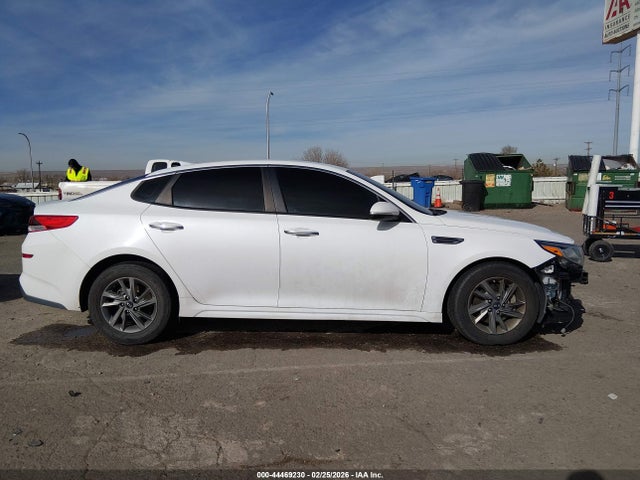 5XXGT4L39KG335035 KIA Optima Lx