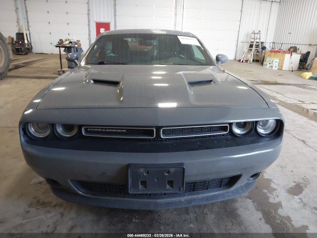 44469233 :رقم المزاد ، 2C3CDZAG1KH686246 vin ، 2019 Dodge Challenger Sxt مزاد بيع