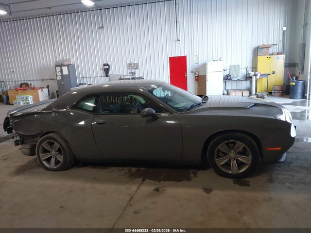 44469233 :رقم المزاد ، 2C3CDZAG1KH686246 vin ، 2019 Dodge Challenger Sxt مزاد بيع