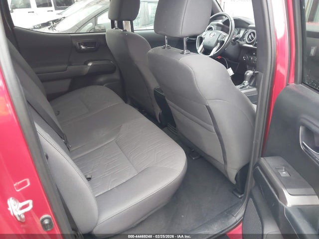 3TMCZ5AN9JM144400 Toyota Tacoma Trd Off Road