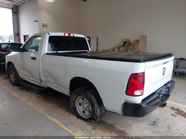44469292 :رقم المزاد ، 3C6JR6DG1MG595339 vin ، 2021 Ram 1500 Classic Tradesman  4x2 8' Box مزاد بيع