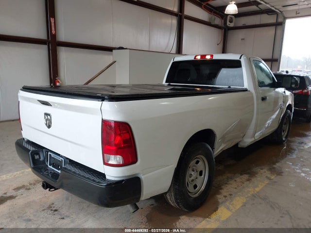 44469292 :رقم المزاد ، 3C6JR6DG1MG595339 vin ، 2021 Ram 1500 Classic Tradesman  4x2 8' Box مزاد بيع