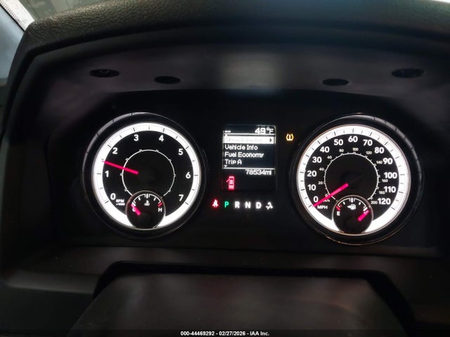 44469292 :رقم المزاد ، 3C6JR6DG1MG595339 vin ، 2021 Ram 1500 Classic Tradesman  4x2 8' Box مزاد بيع