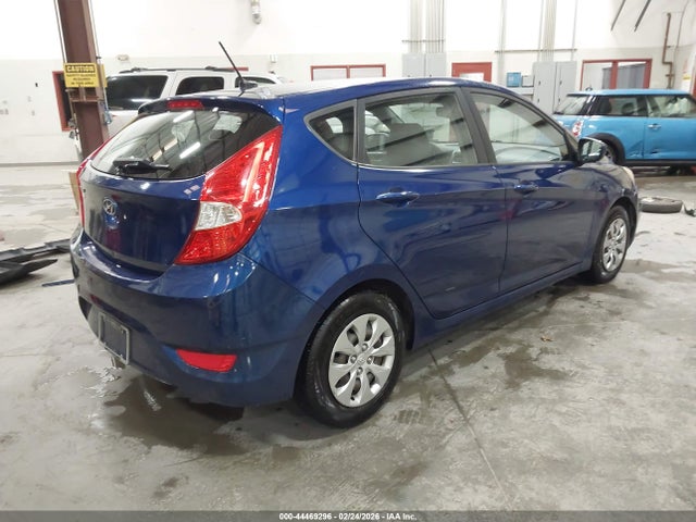 Hyundai ACCENT SE 2017 KMHCT5AE8HU305564 Image 4