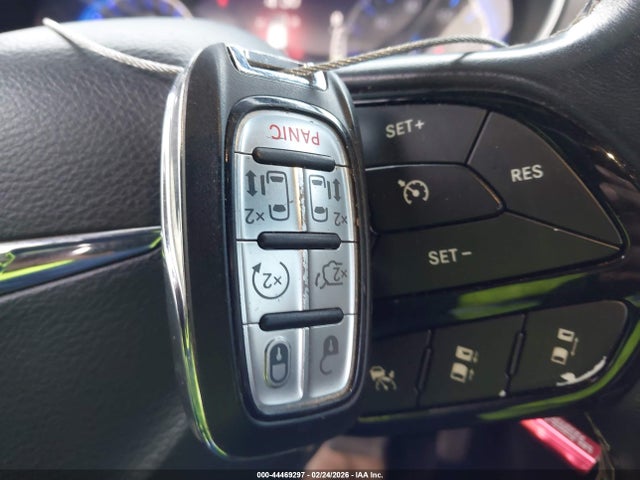 Продажа на аукционе авто 2019 Chrysler Pacifica Touring Plus, vin: 2C4RC1FG9KR575893, номер лота: 44469297