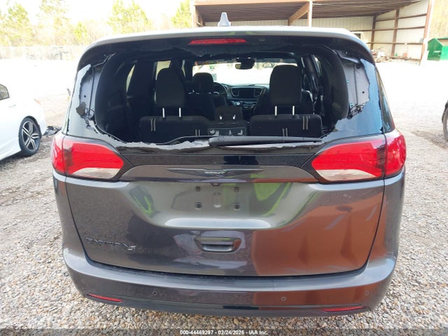 Продажа на аукционе авто 2019 Chrysler Pacifica Touring Plus, vin: 2C4RC1FG9KR575893, номер лота: 44469297