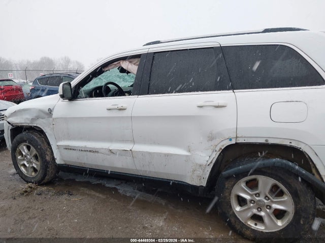 Продаж на аукціоні авто 2014 Jeep Grand Cherokee Laredo, vin: 1C4RJFAG0EC180556, номер лоту: 44469304