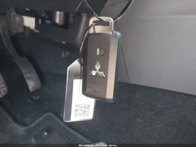 2025 MITSUBISHI ECLIPSE CROSS JA4ATWAA0SZ038245 Photo 10