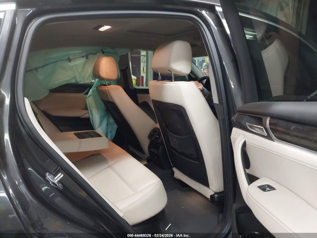 2015 BMW X4 5UXXW5C50F0E88832 Photo 7