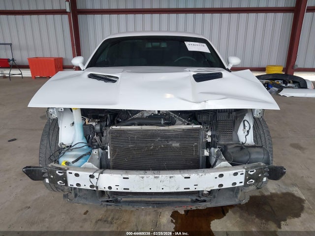 2C3CDZAG8NH175640 Dodge Challenger Sxt
