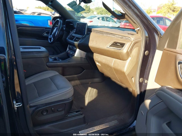2022 GMC YUKON XL 1GKS2GKD6NR245310 Photo 4