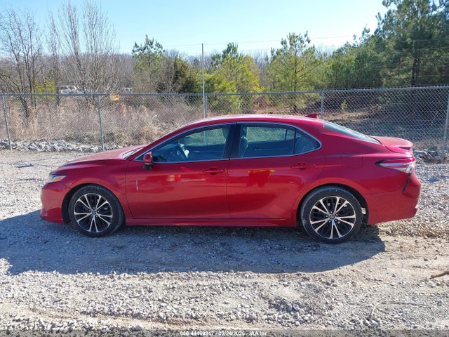 4T1B11HK2KU215324 Toyota CAMRY SE