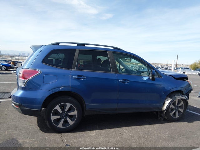 Subaru Forester 2.5i Premium 2017 JF2SJAEC5HH526699 Image 14