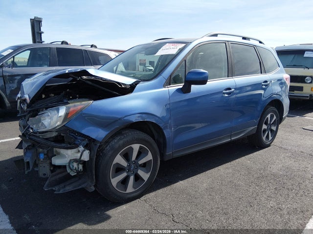 Subaru Forester 2.5i Premium 2017 JF2SJAEC5HH526699 Image 2
