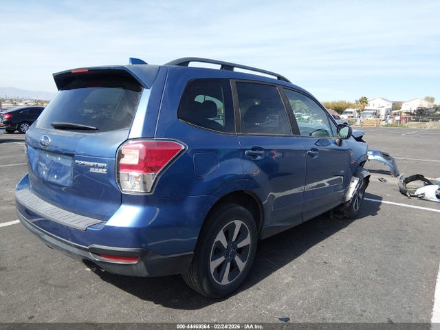 Subaru Forester 2.5i Premium 2017 JF2SJAEC5HH526699 Image 4